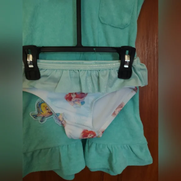 Disney Little Mermaid Girls Aqua Tankini with Ariel Accent - Picture 2 of 10